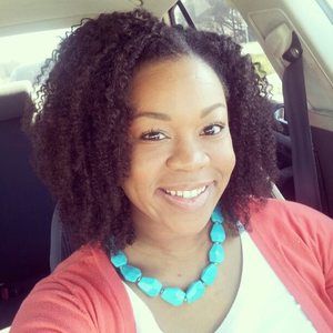 Meet your Posher, Aida